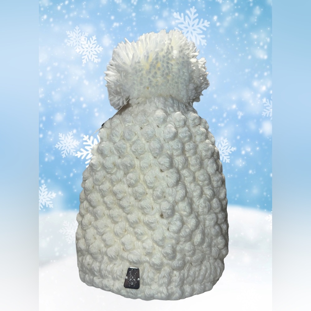 Spyder❄️ Girl’s ❄️ Brr Berry Chunky Knit Lined Beanie 
with Pom-Pom, White NWT